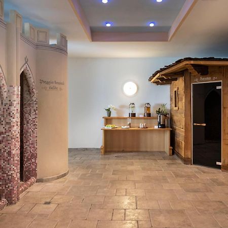 Golf Hotel Фольгария Экстерьер фото