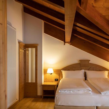 Golf Hotel Фольгария Экстерьер фото