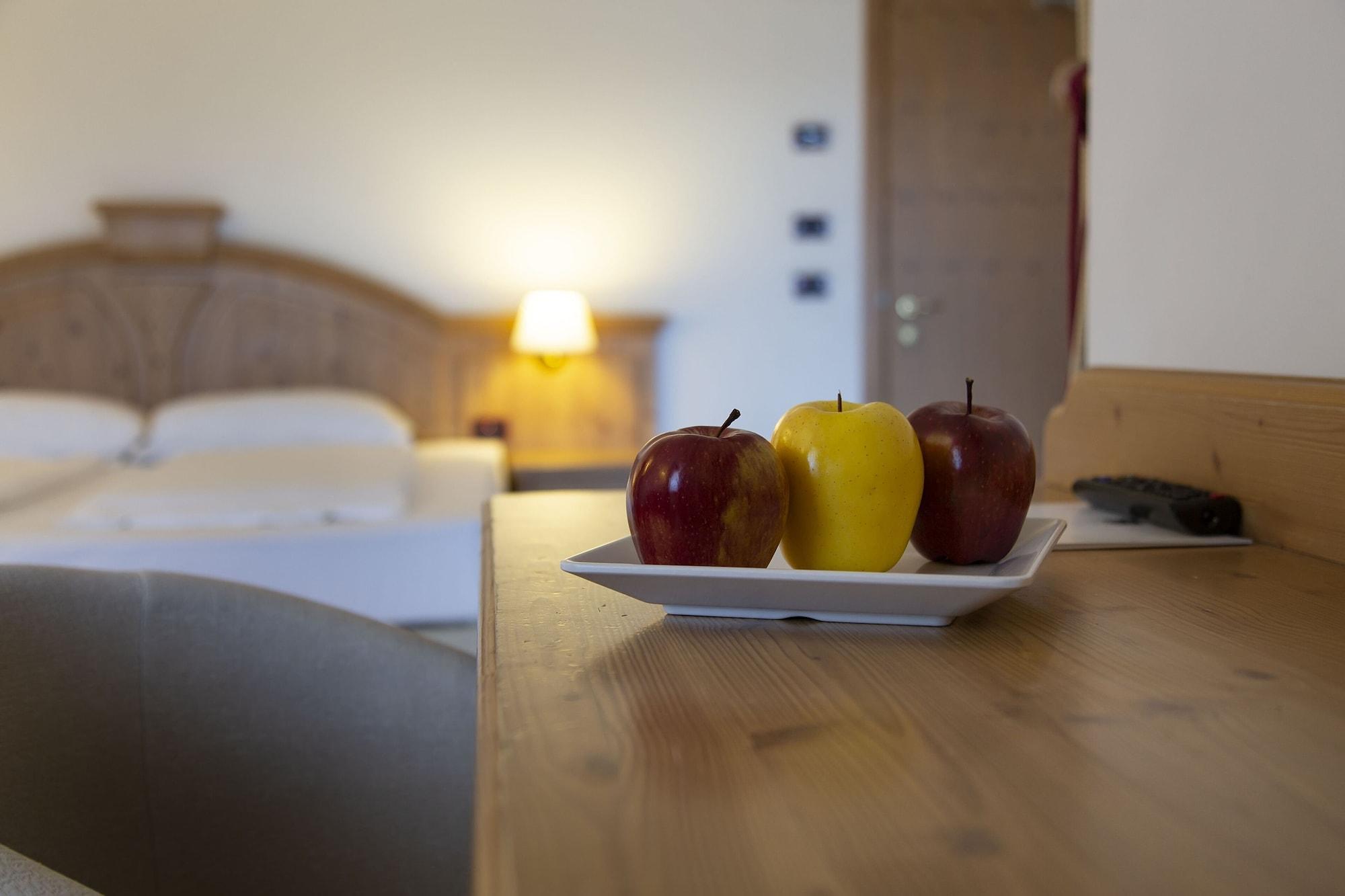 Golf Hotel Фольгария Экстерьер фото