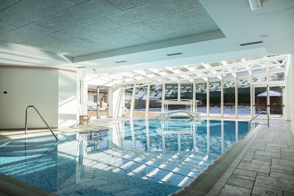 Golf Hotel Фольгария Экстерьер фото
