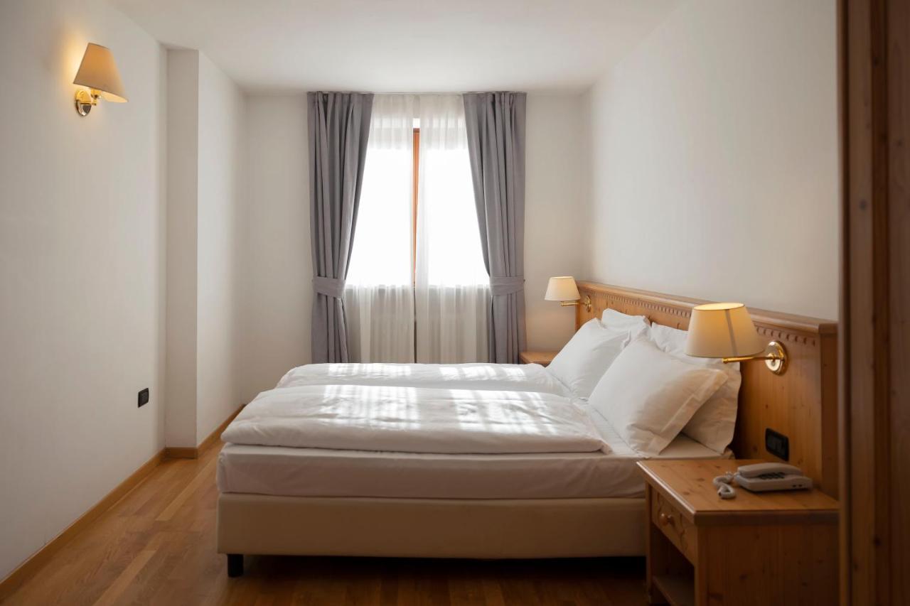 Golf Hotel Фольгария Экстерьер фото