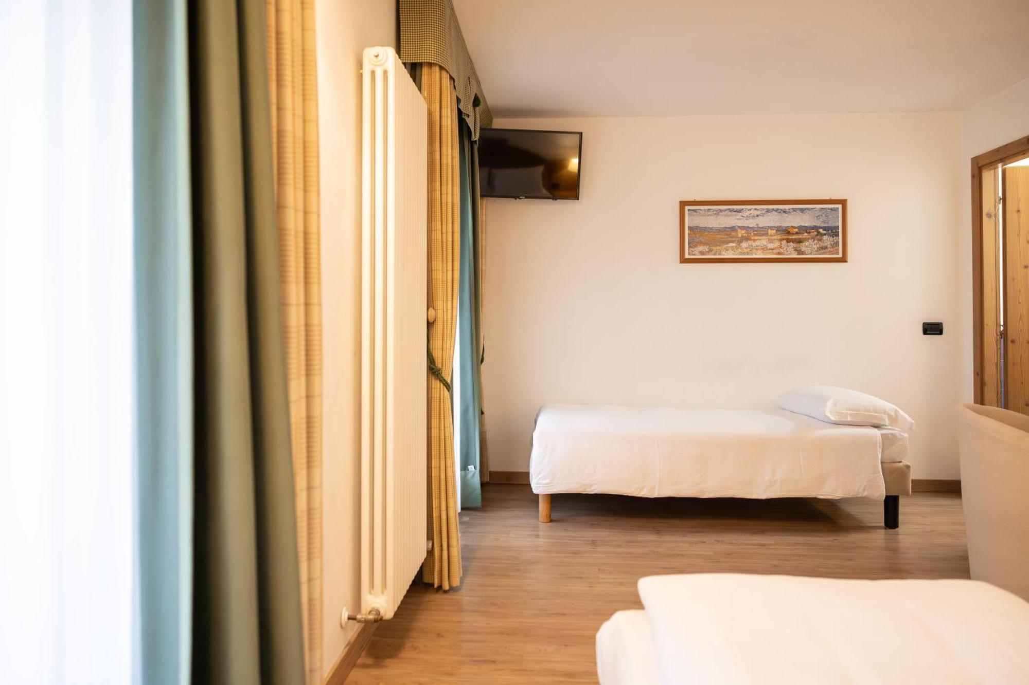 Golf Hotel Фольгария Номер фото