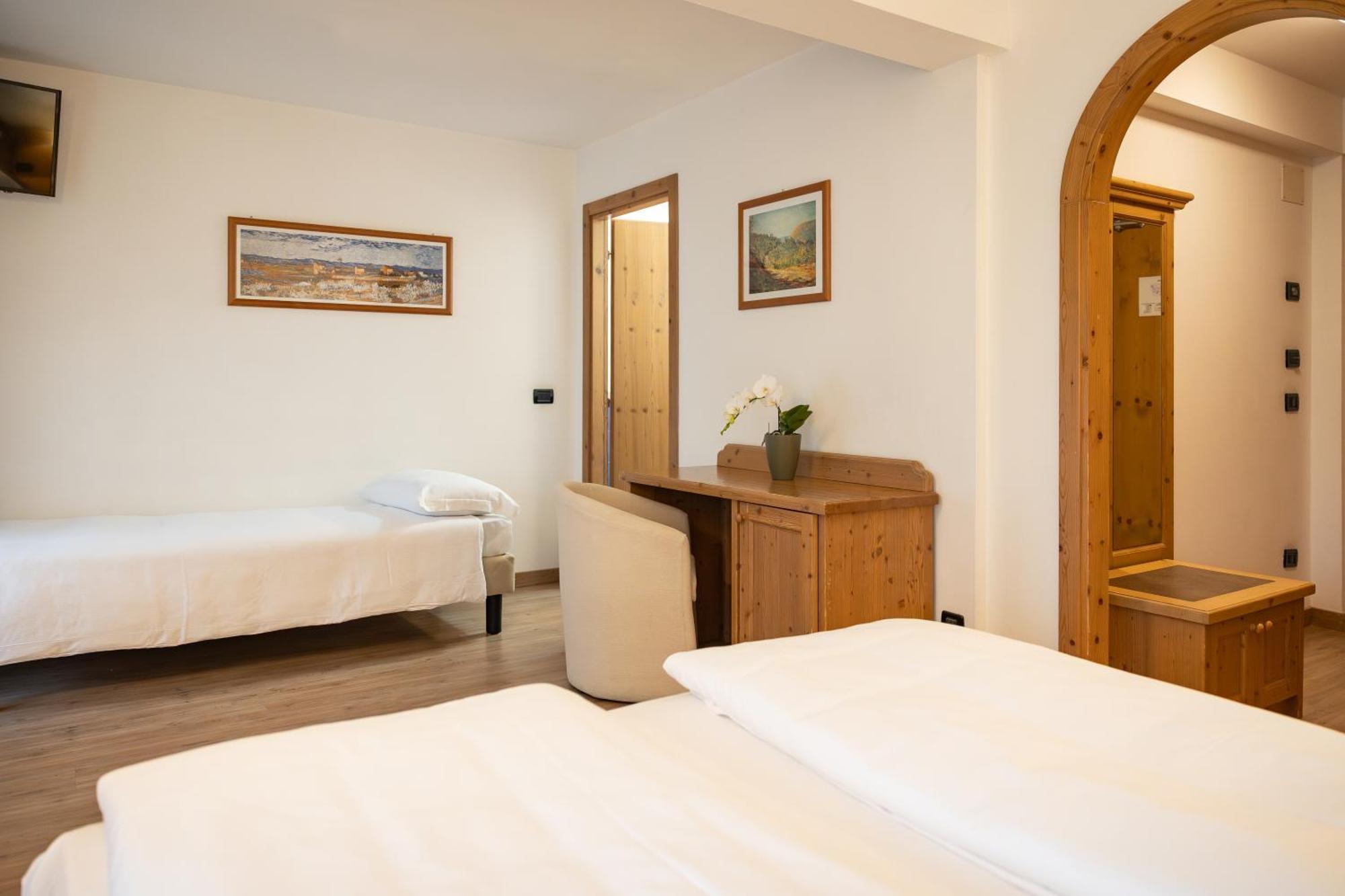 Golf Hotel Фольгария Номер фото