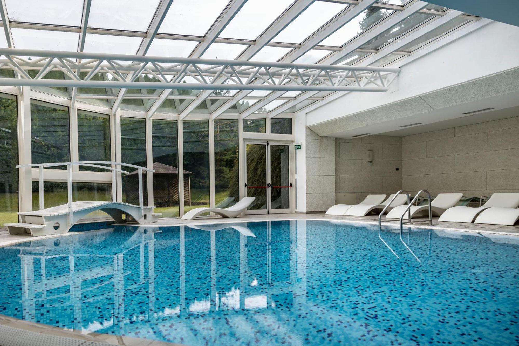 Golf Hotel Фольгария Экстерьер фото