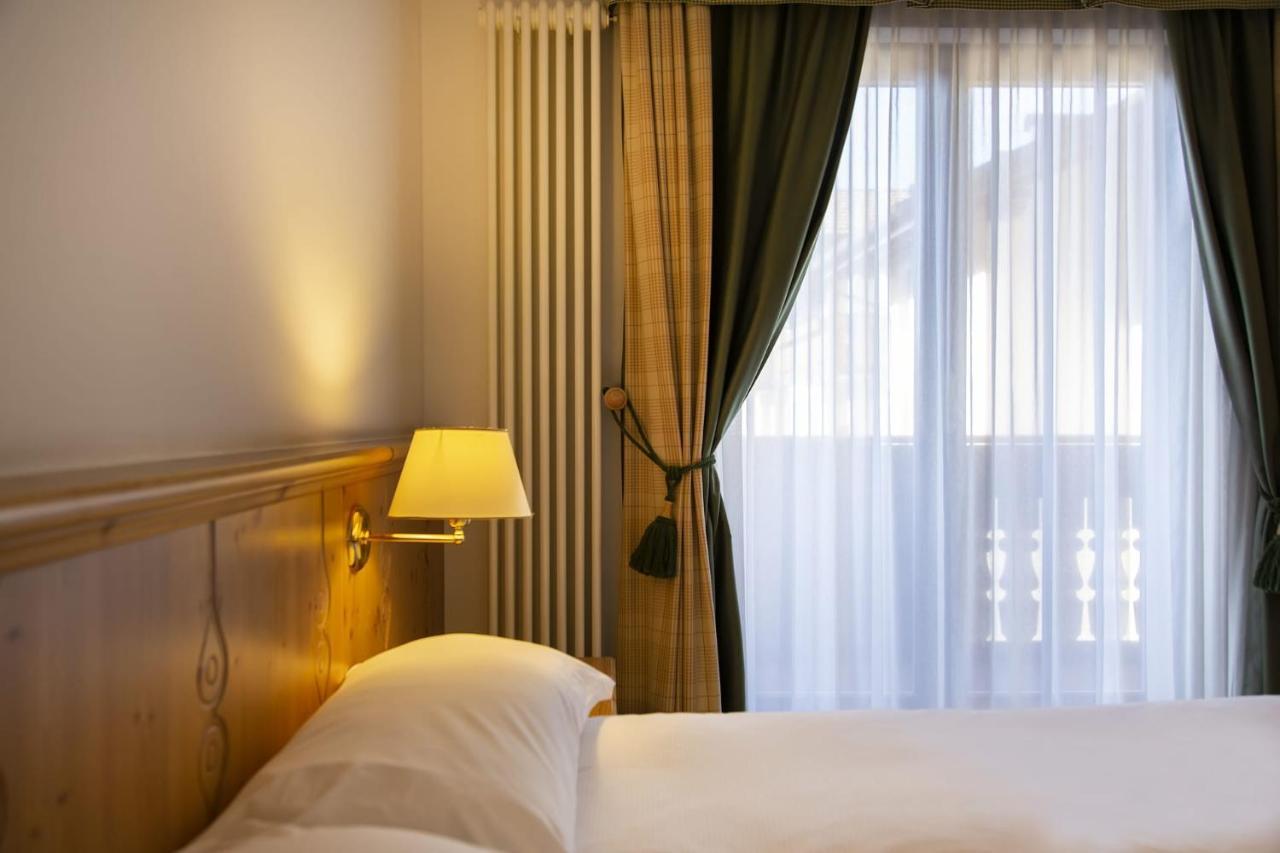 Golf Hotel Фольгария Экстерьер фото